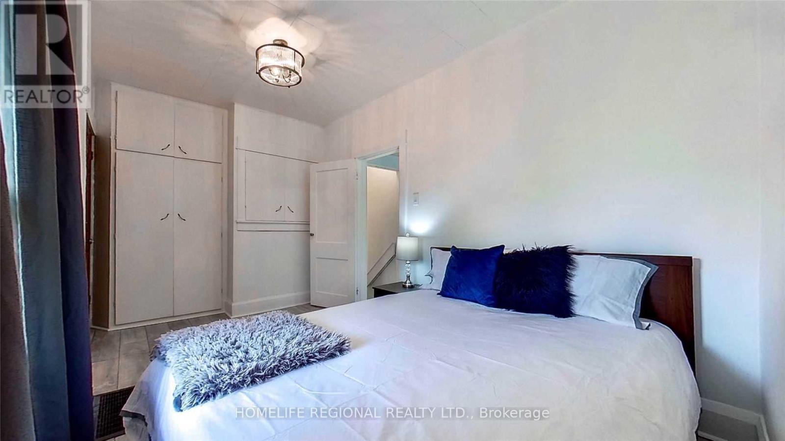 22 Criscoe Street, Toronto, Ontario  M6N 3Y9 - Photo 12 - W13083404