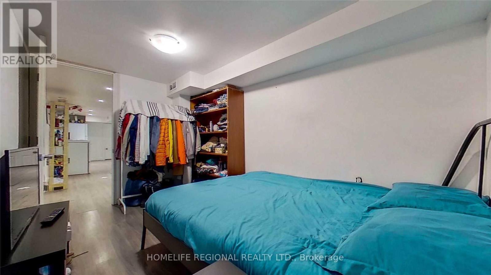 22 Criscoe Street, Toronto, Ontario  M6N 3Y9 - Photo 34 - W13083404