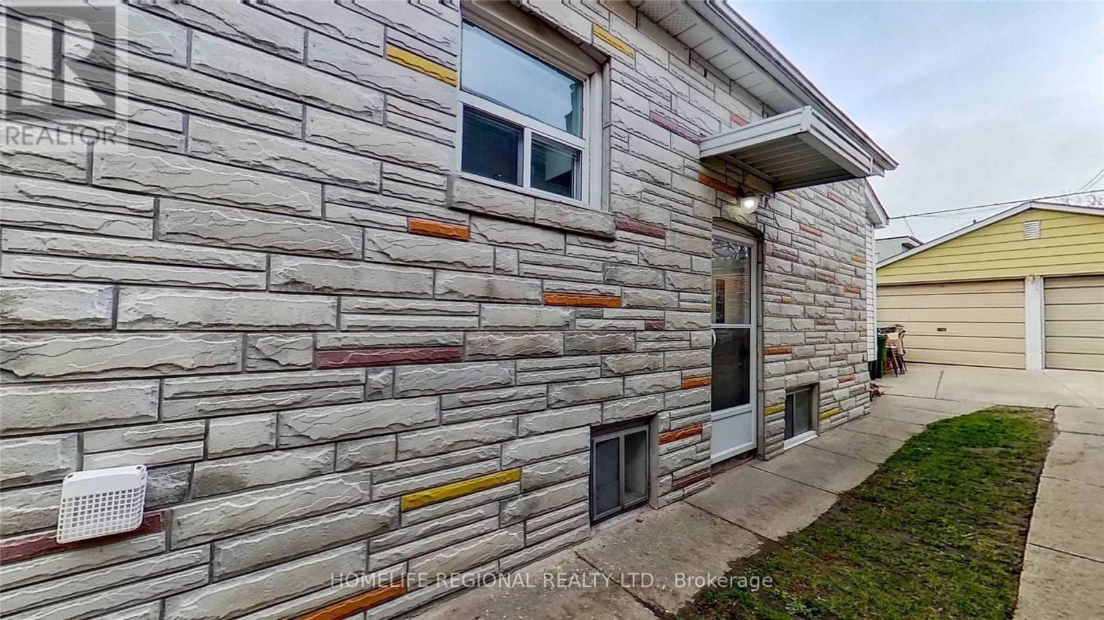 22 Criscoe Street, Toronto, Ontario  M6N 3Y9 - Photo 36 - W13083404
