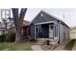 22 CRISCOE STREET, Toronto, Ontario