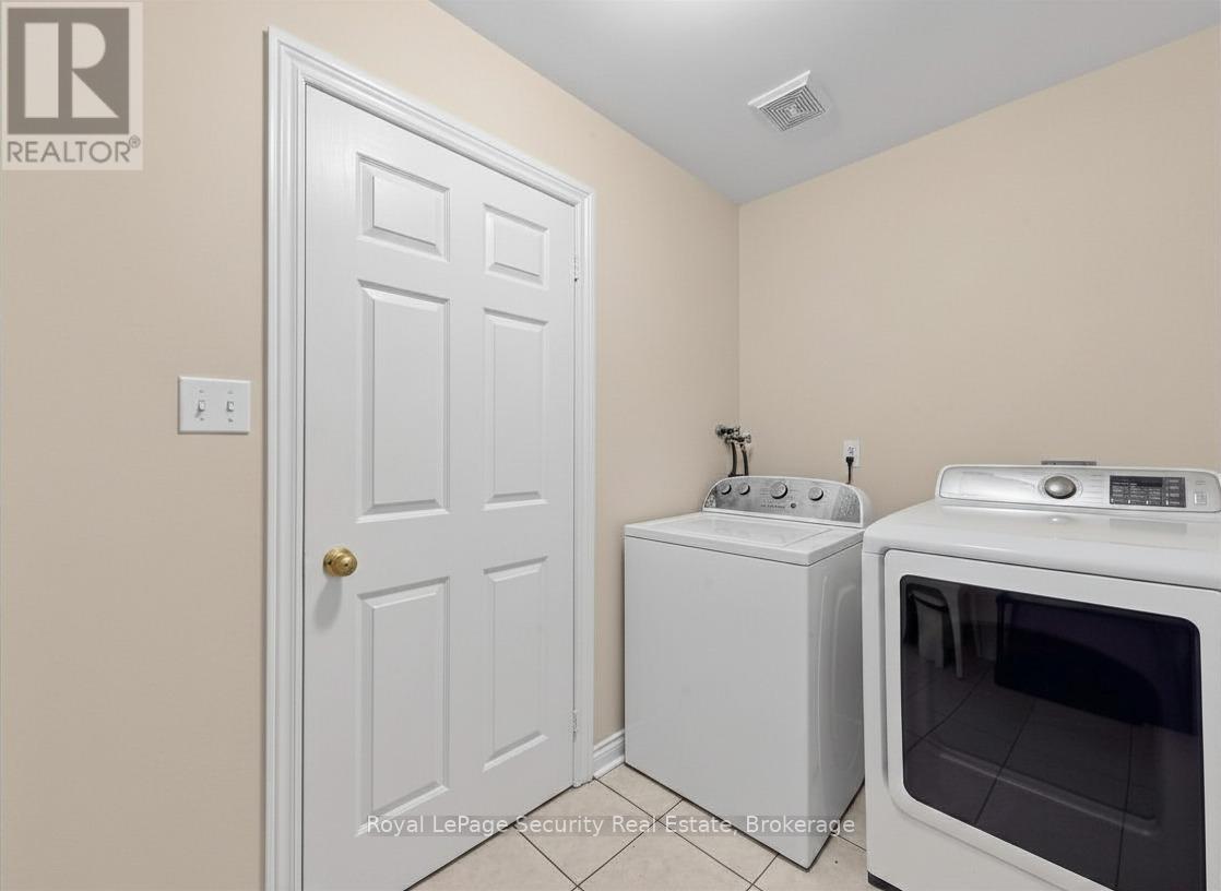 21 Fallstar Crescent, Brampton, Ontario  L7A 2J5 - Photo 21 - W13083408