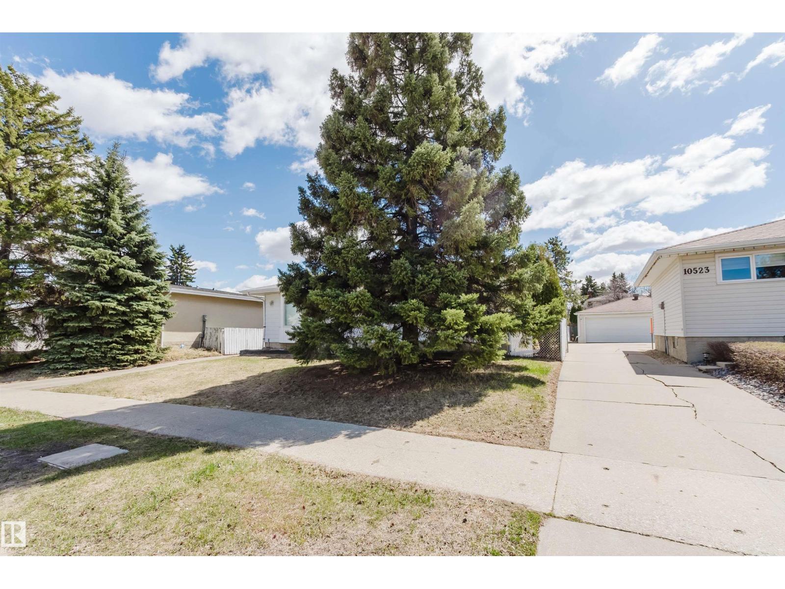 10519 36a Av NW, Edmonton, Alberta  T6J 2H7 - Photo 3 - E4485432