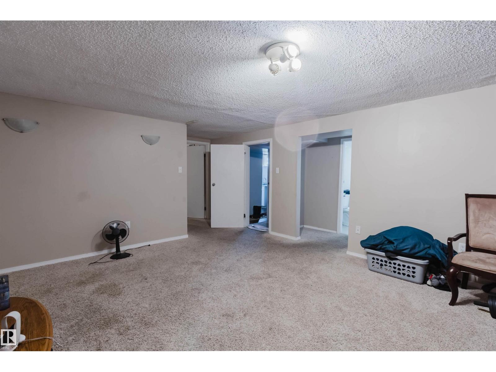 10519 36a Av NW, Edmonton, Alberta  T6J 2H7 - Photo 30 - E4485432