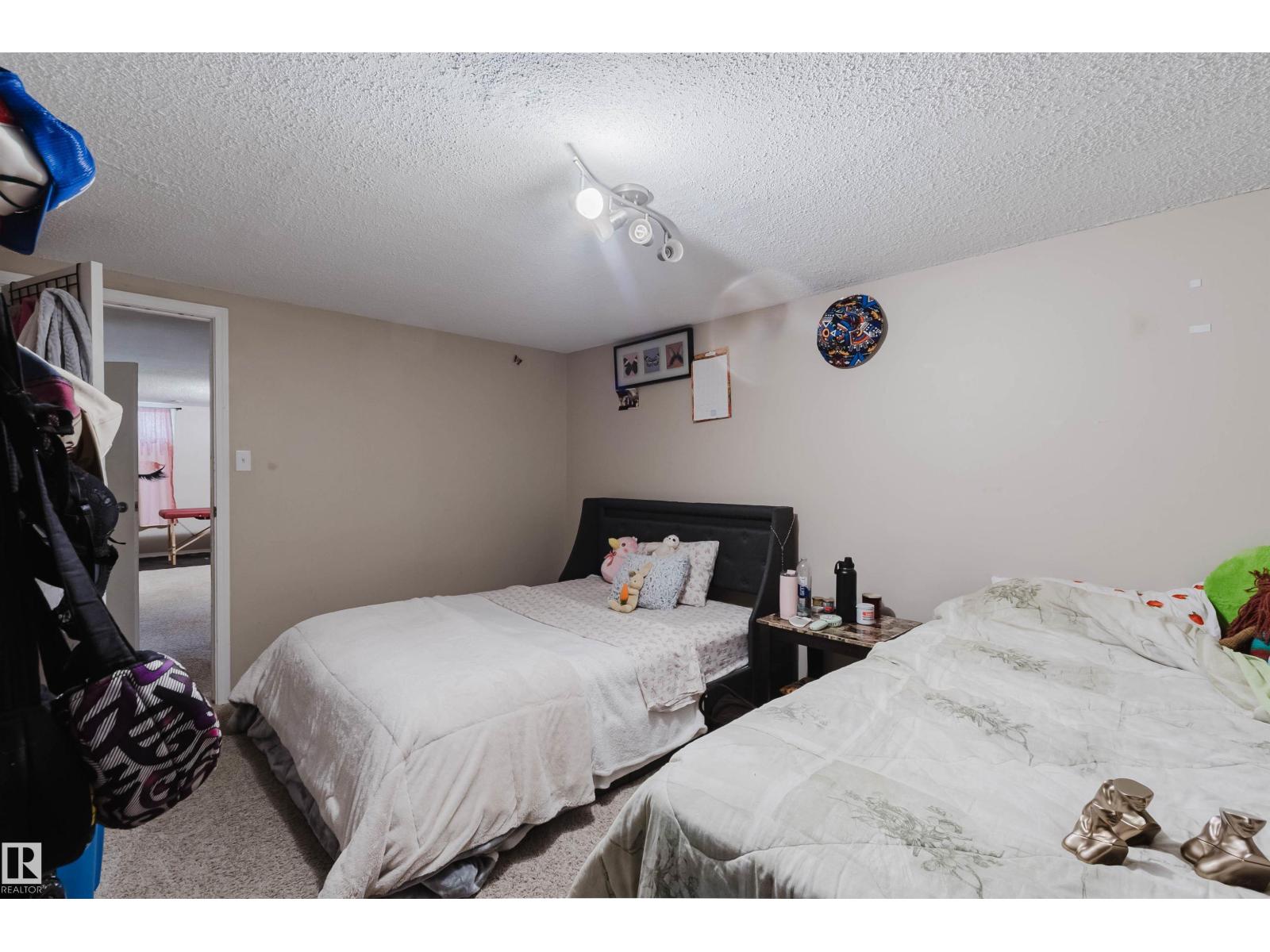 10519 36a Av NW, Edmonton, Alberta  T6J 2H7 - Photo 35 - E4485432