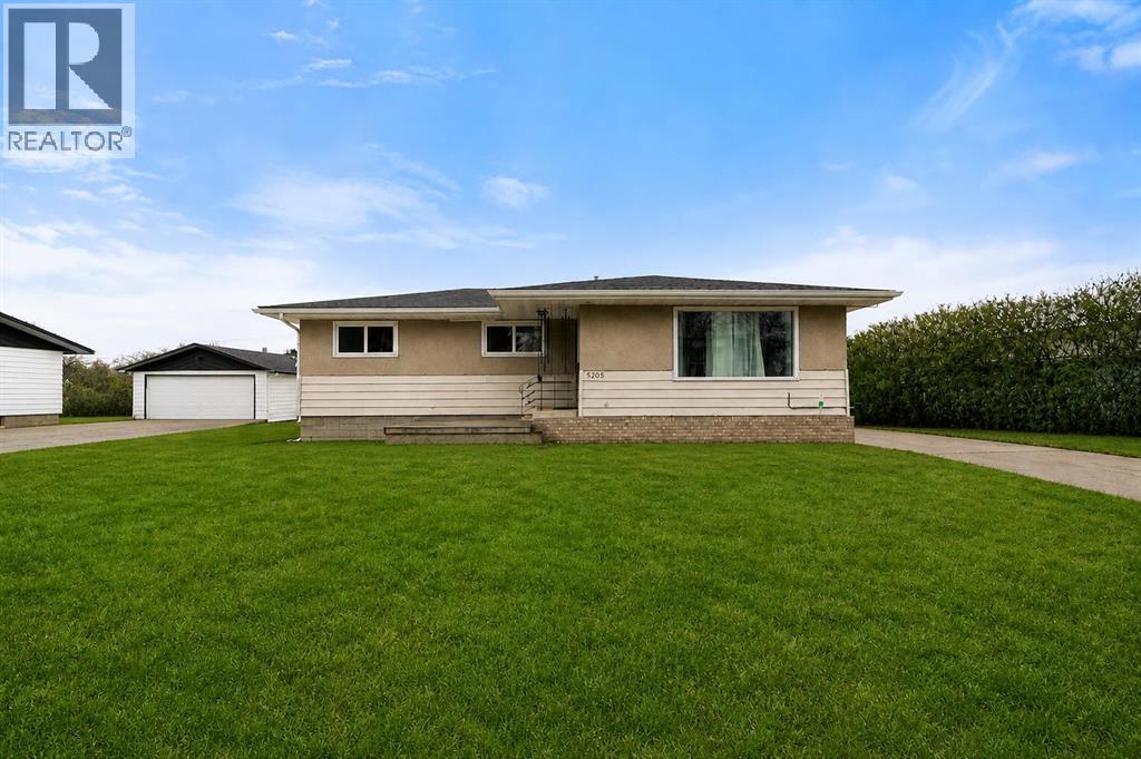 5205 56 Street, Camrose, Alberta