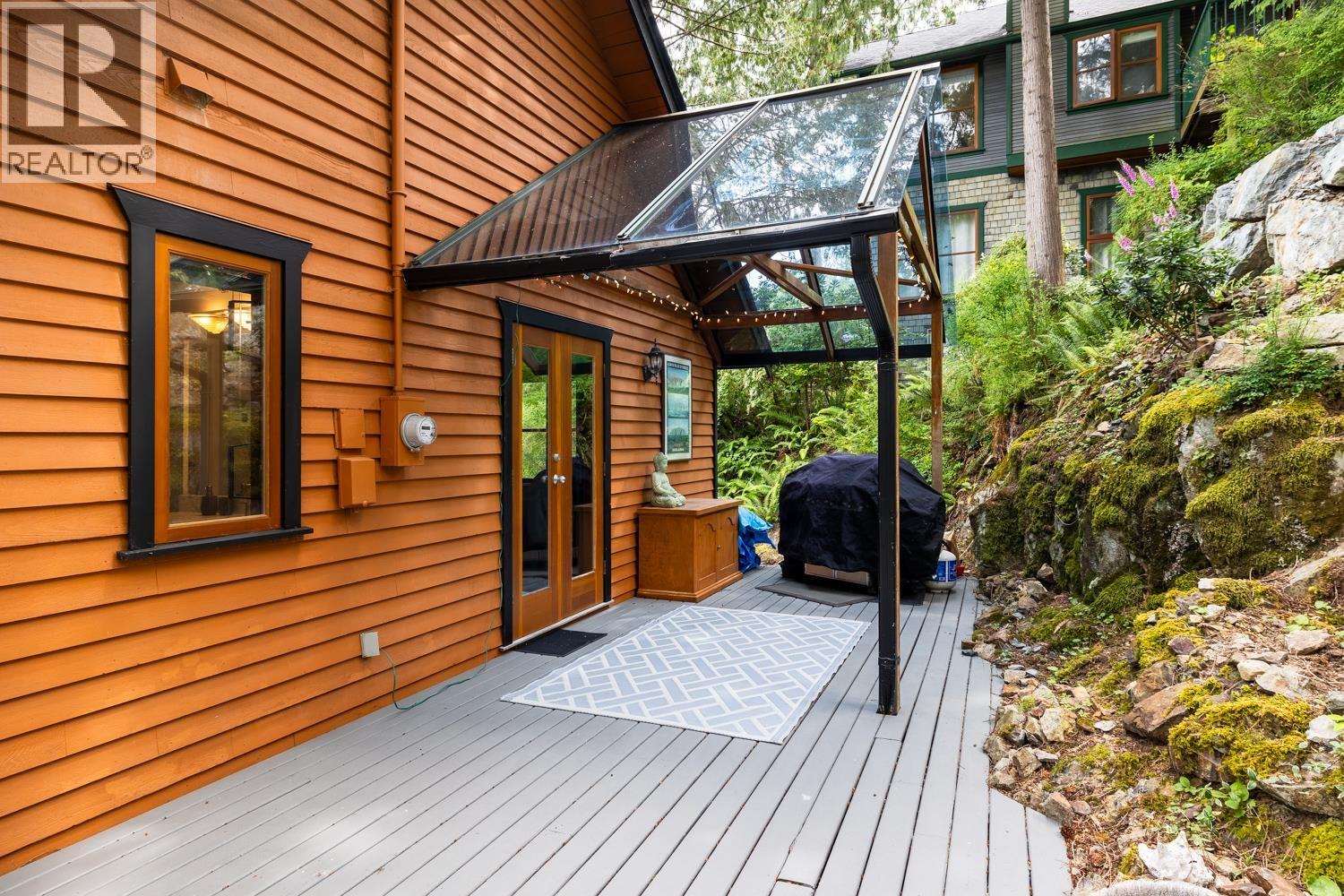 571 Roocroft Lane, Bowen Island, British Columbia  V0N 1G2 - Photo 27 - R3101199