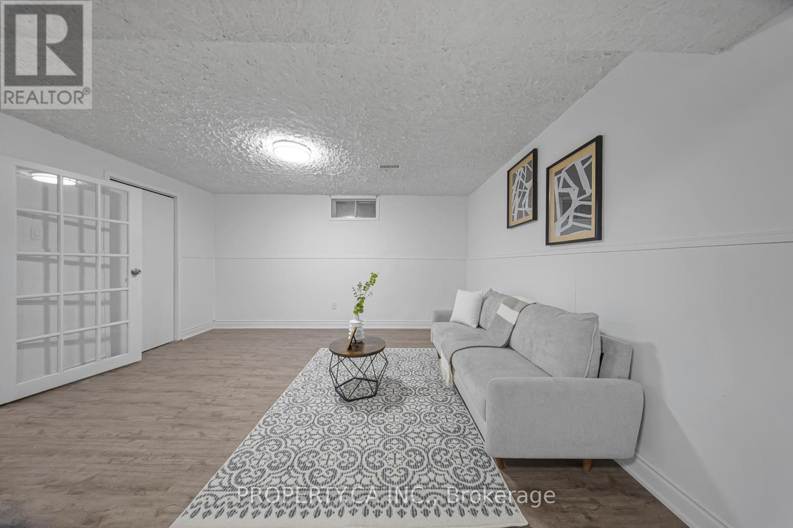 89 Ristau Crescent, Kitchener, Ontario  N2E 3A9 - Photo 33 - X13083022