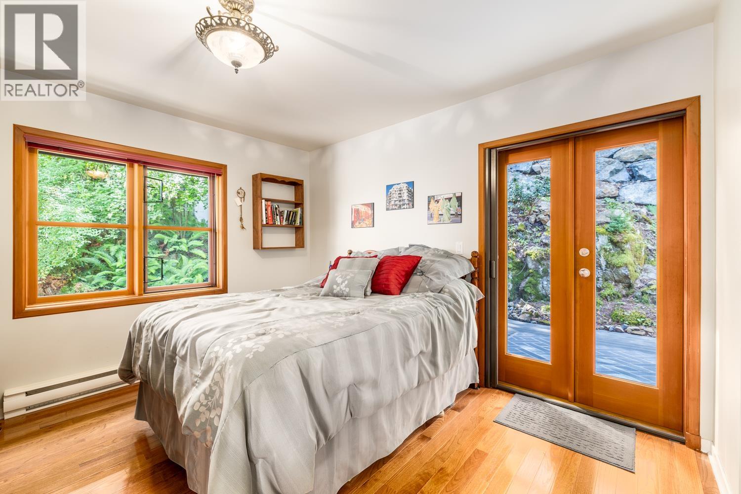 571 Roocroft Lane, Bowen Island, British Columbia  V0N 1G2 - Photo 16 - R3101199