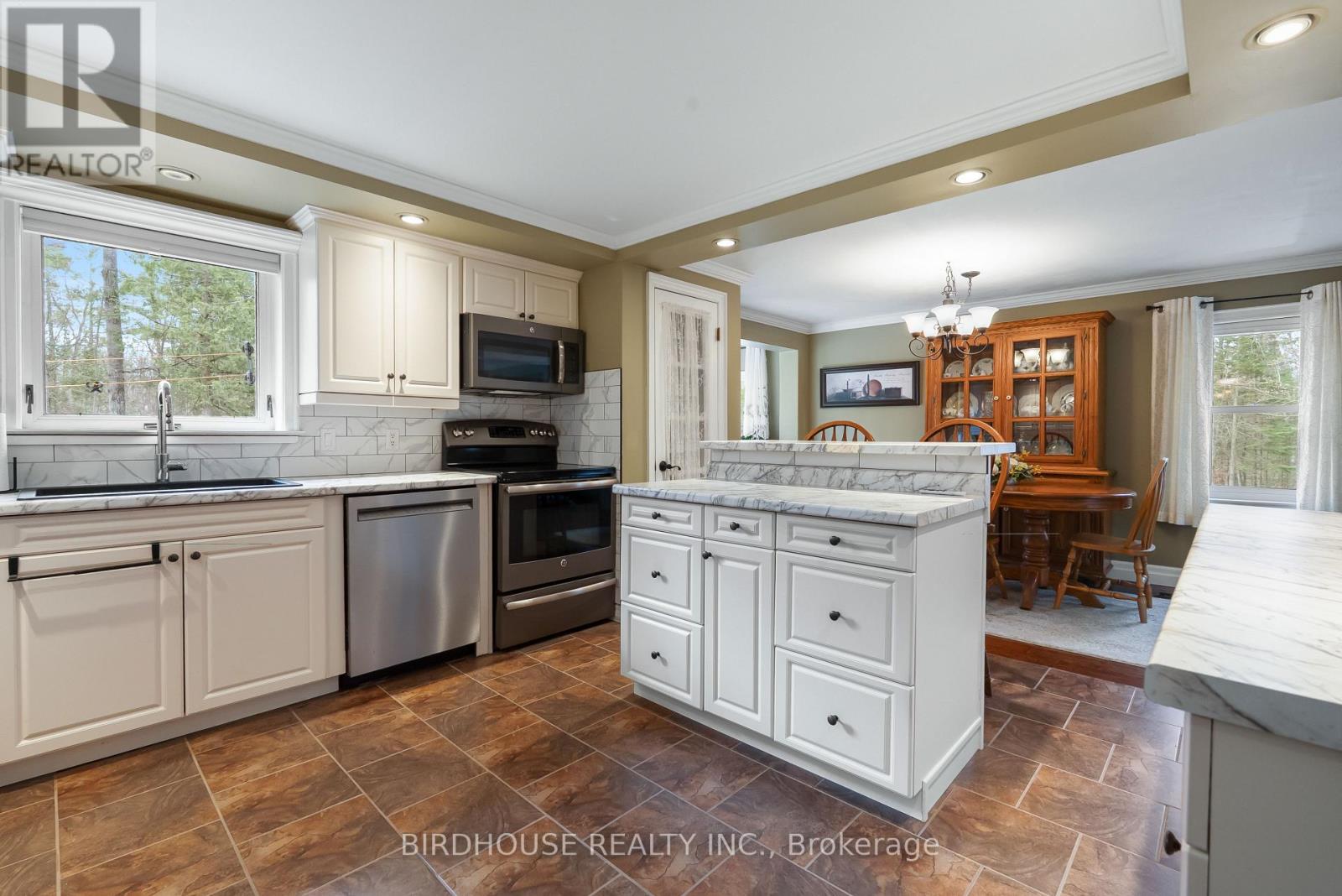 40 Hugill Road, Kawartha Lakes, Ontario  K0M 1K0 - Photo 8 - X13083500