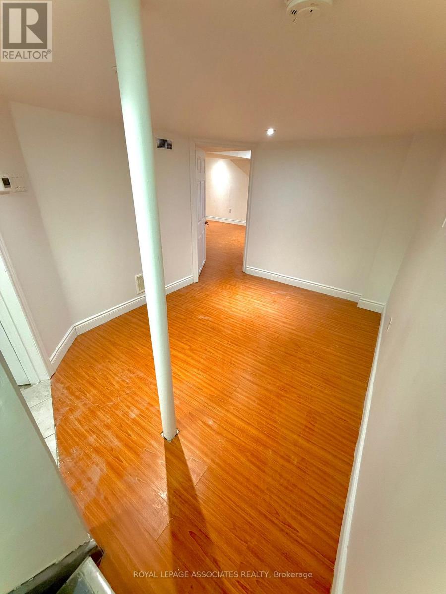 162 Seasons Drive, Toronto, Ontario M1X 2E3 - Photo 7 - E13002856