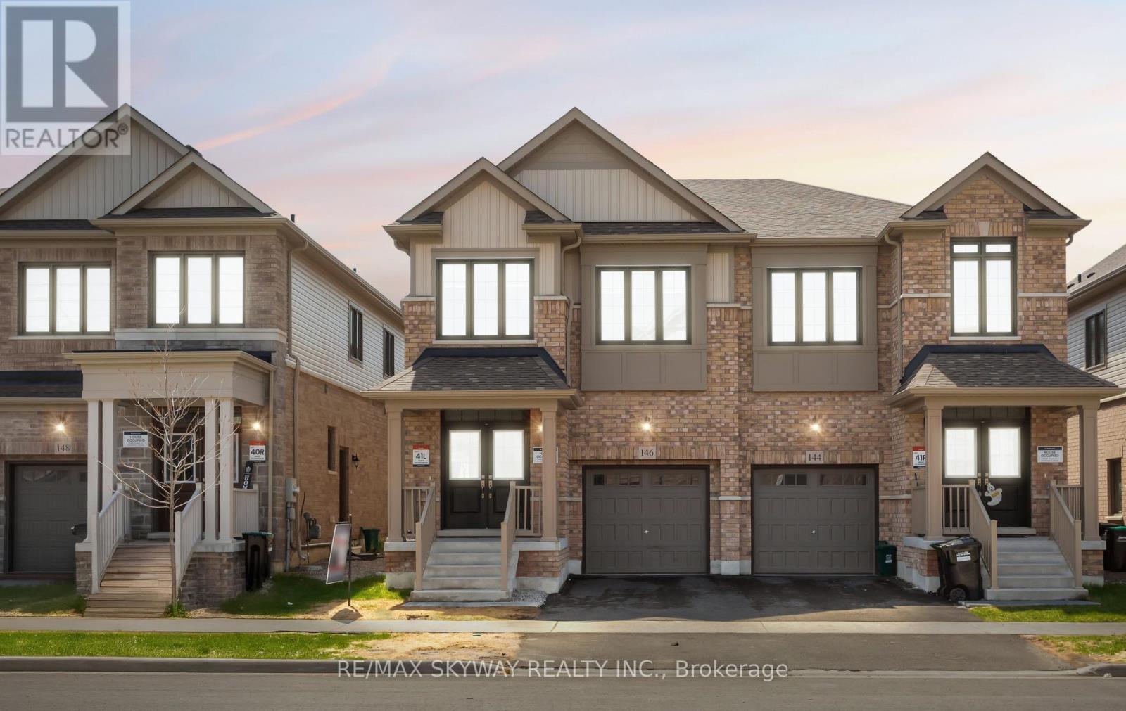146 Shepherd Drive, Barrie, Ontario  L9J 0P9 - Photo 2 - S13041950