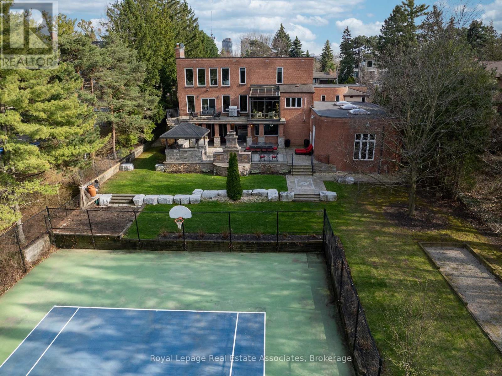12 Westmount Park Road, Toronto, Ontario  M9P 1R5 - Photo 44 - W13078768