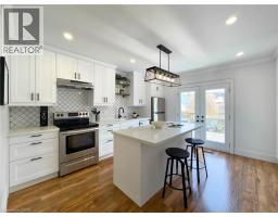 138 CAVELL Avenue, Hamilton, Ontario
