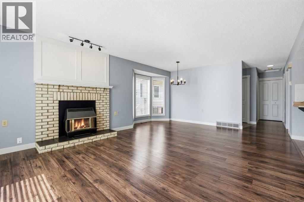 38 Woodside Close, Airdrie, Alberta  T4B 2C8 - Photo 8 - A2307800