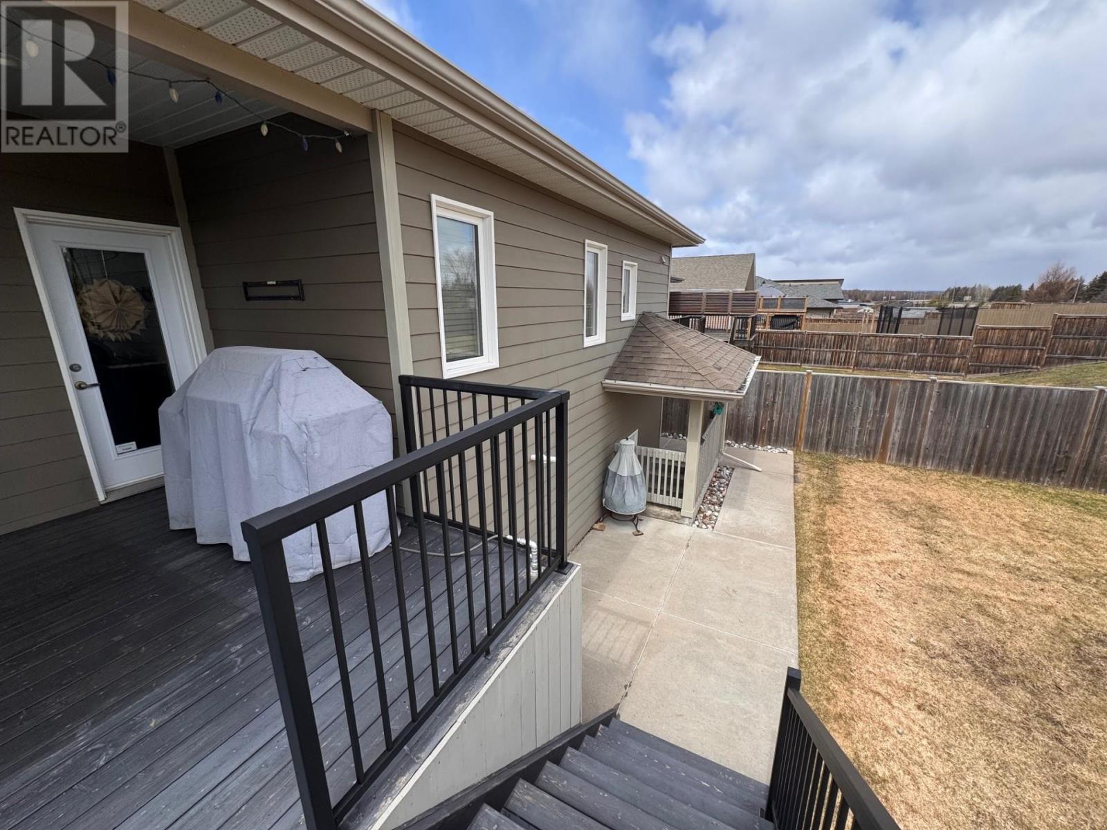 216 Cougar Cres, Thunder Bay, Ontario  P7C 0B2 - Photo 39 - TB2600549