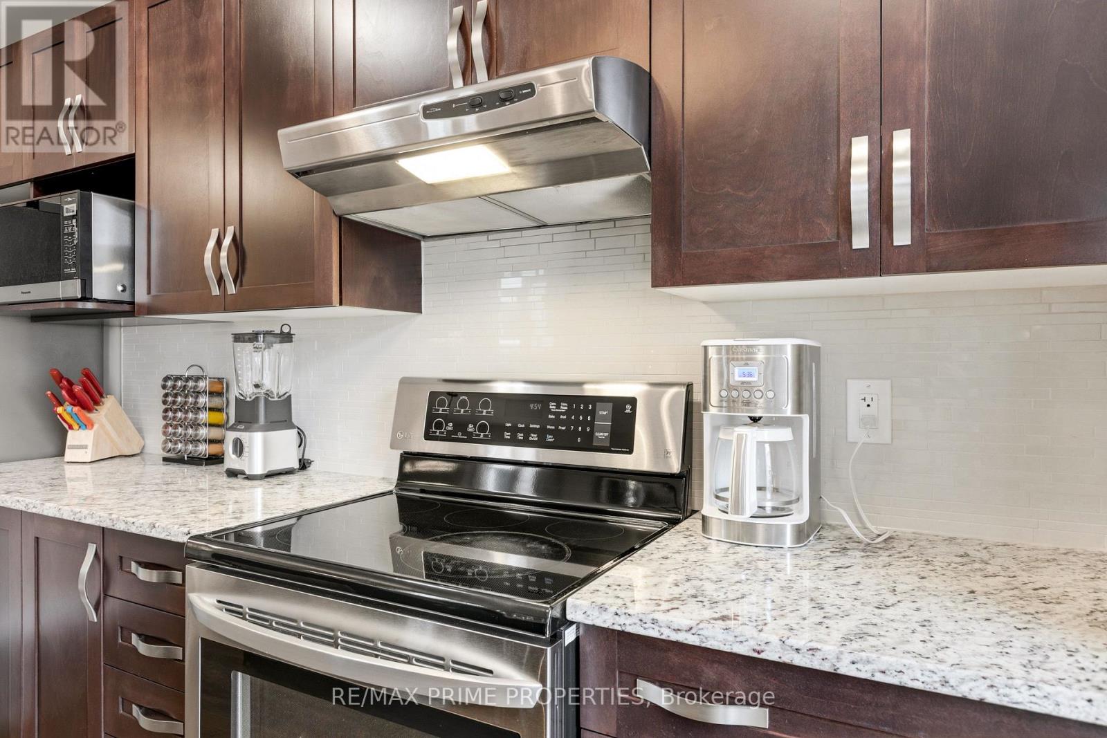 942 Kilbirnie Drive, Ottawa, Ontario  K2J 5T9 - Photo 12 - X13083470