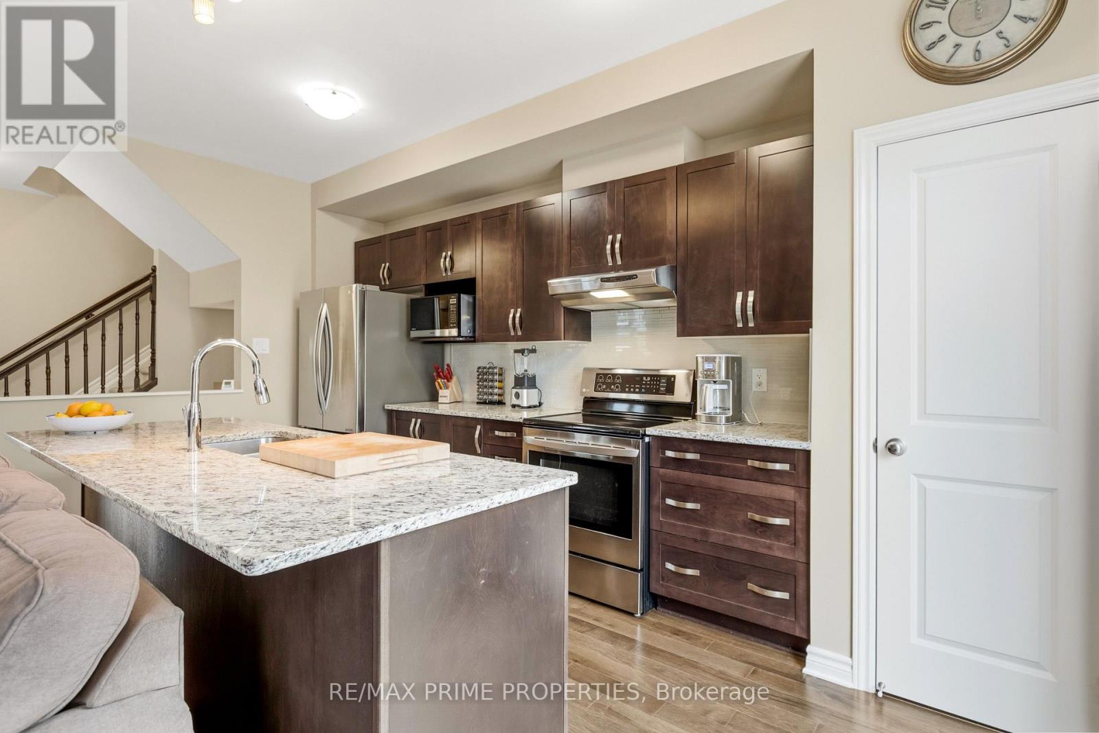 942 Kilbirnie Drive, Ottawa, Ontario  K2J 5T9 - Photo 8 - X13083470