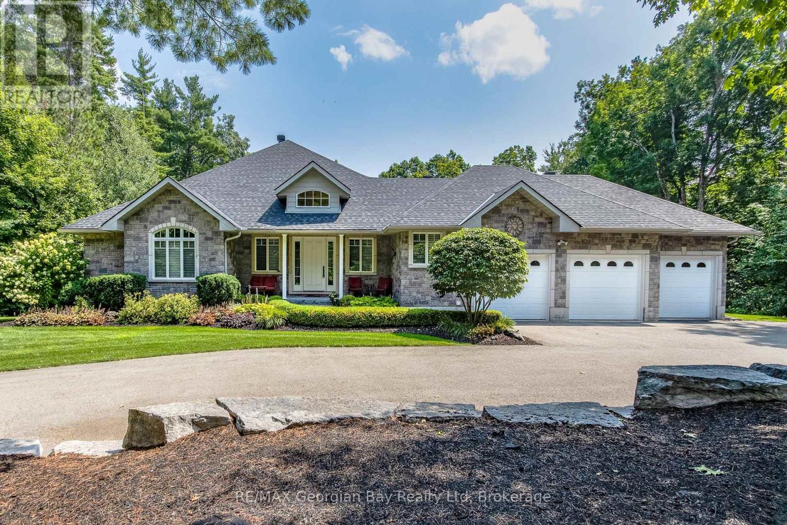 25 COPELAND CREEK DRIVE, Tiny, Ontario