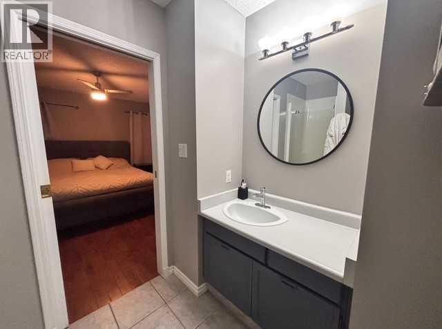 8210 104 Avenue, Peace River, Alberta  T8S 1X9 - Photo 22 - A2272074