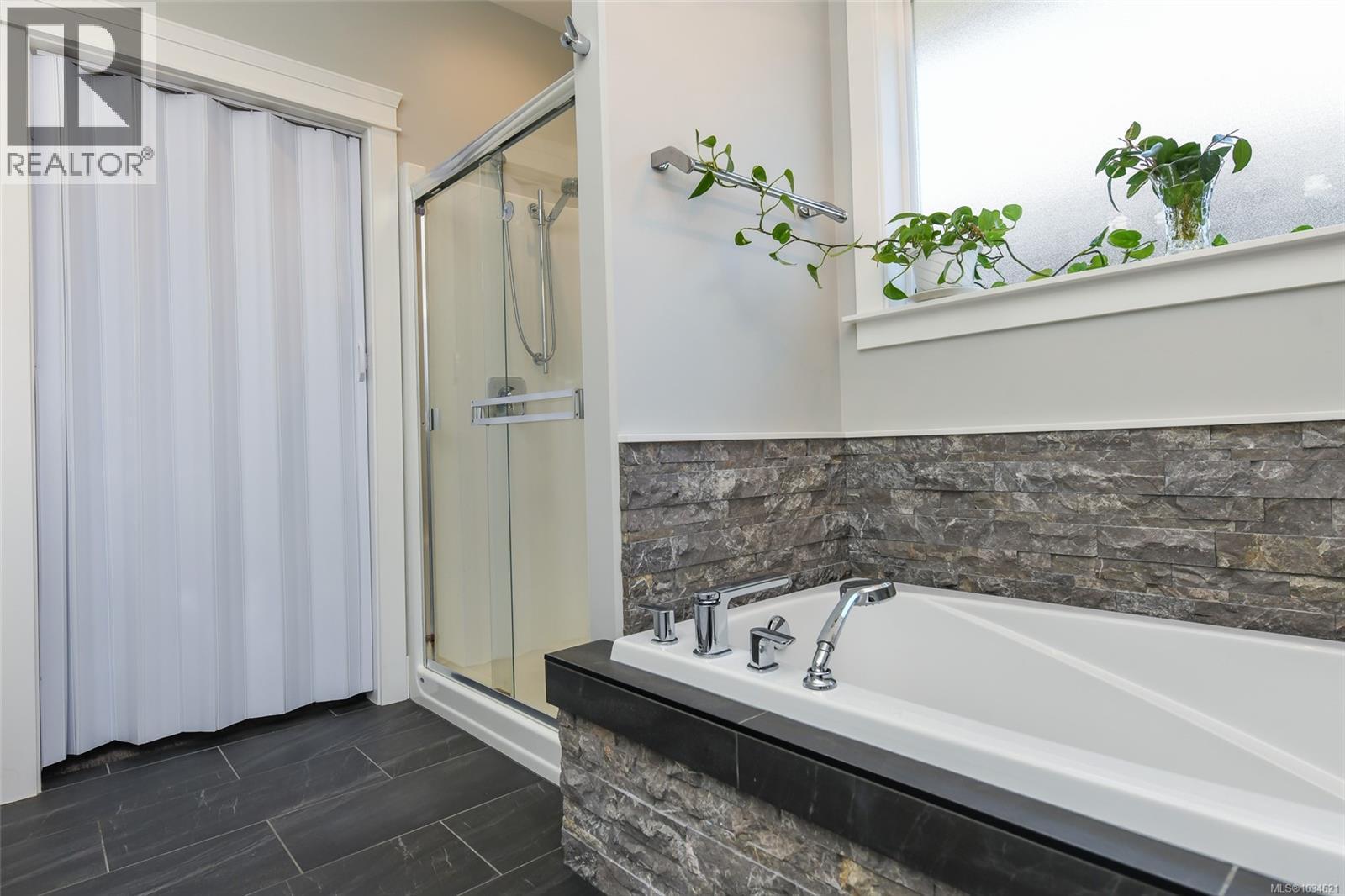 905 Prestwick Pl, Courtenay, British Columbia  V9N 0E1 - Photo 17 - 1034621