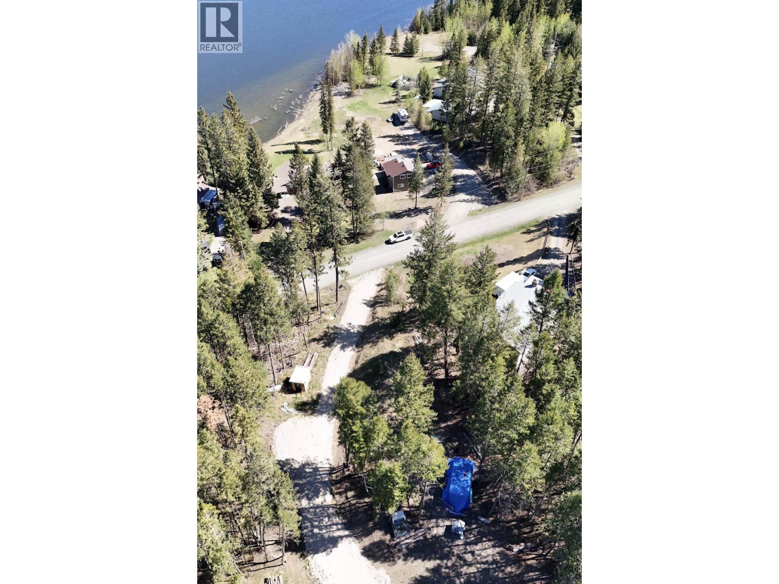 5444 Saunders Crescent, 103 Mile House, British Columbia  V0K 2E1 - Photo 12 - R3089608