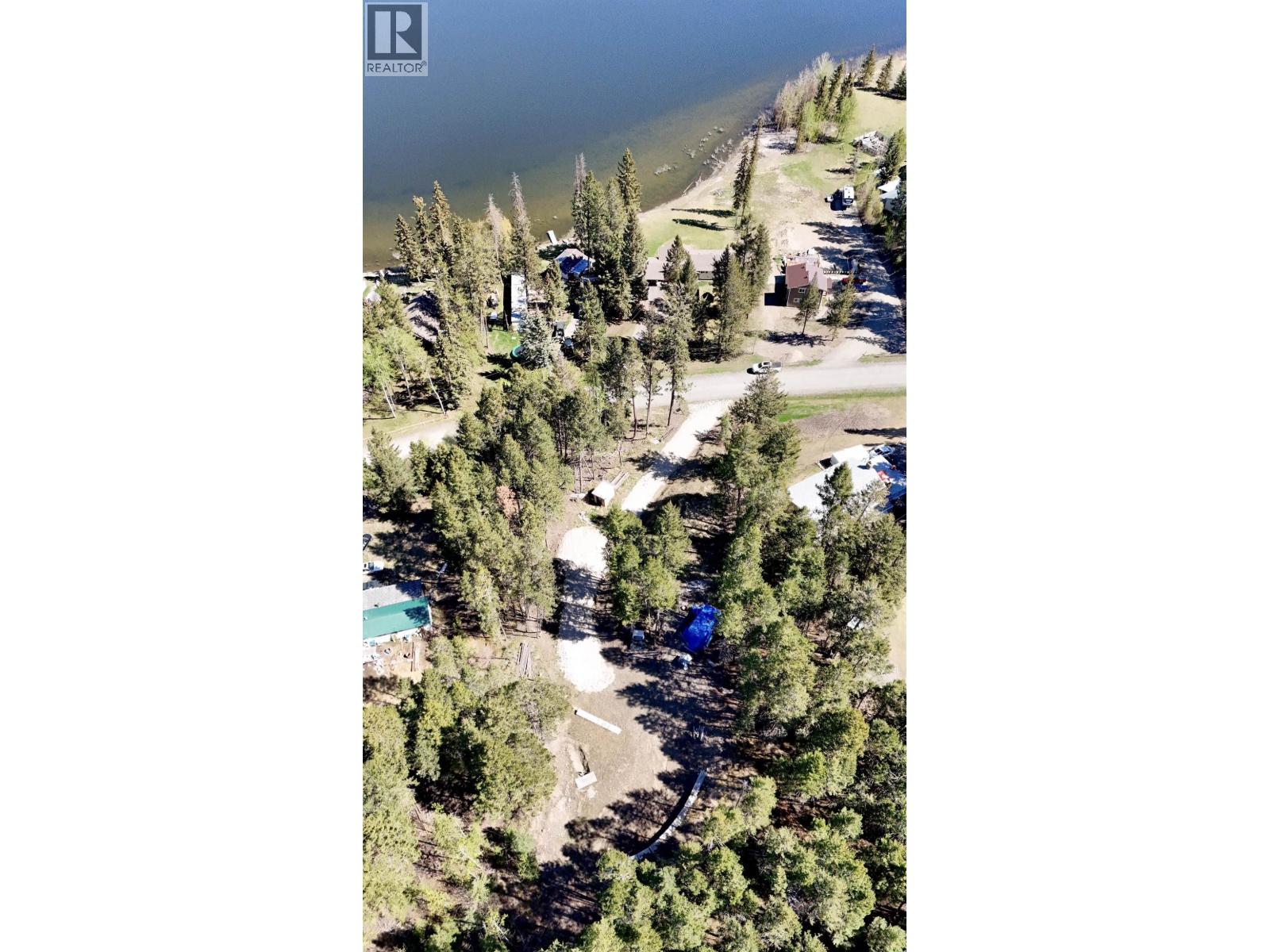 5444 Saunders Crescent, 103 Mile House, British Columbia  V0K 2E1 - Photo 13 - R3089608