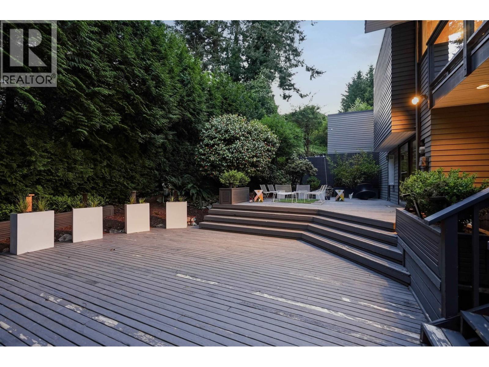 6240 Summit Avenue, West Vancouver, British Columbia  V7W 1Y2 - Photo 37 - R3119361