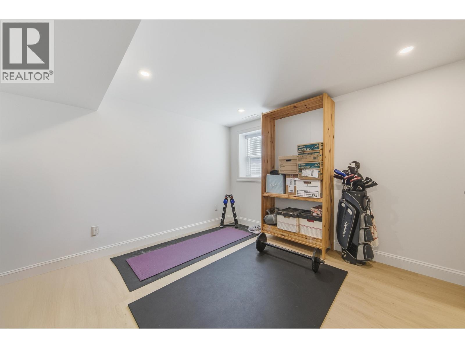 4850 Highlawn Drive, Burnaby, British Columbia  V5C 3T1 - Photo 22 - R3119376