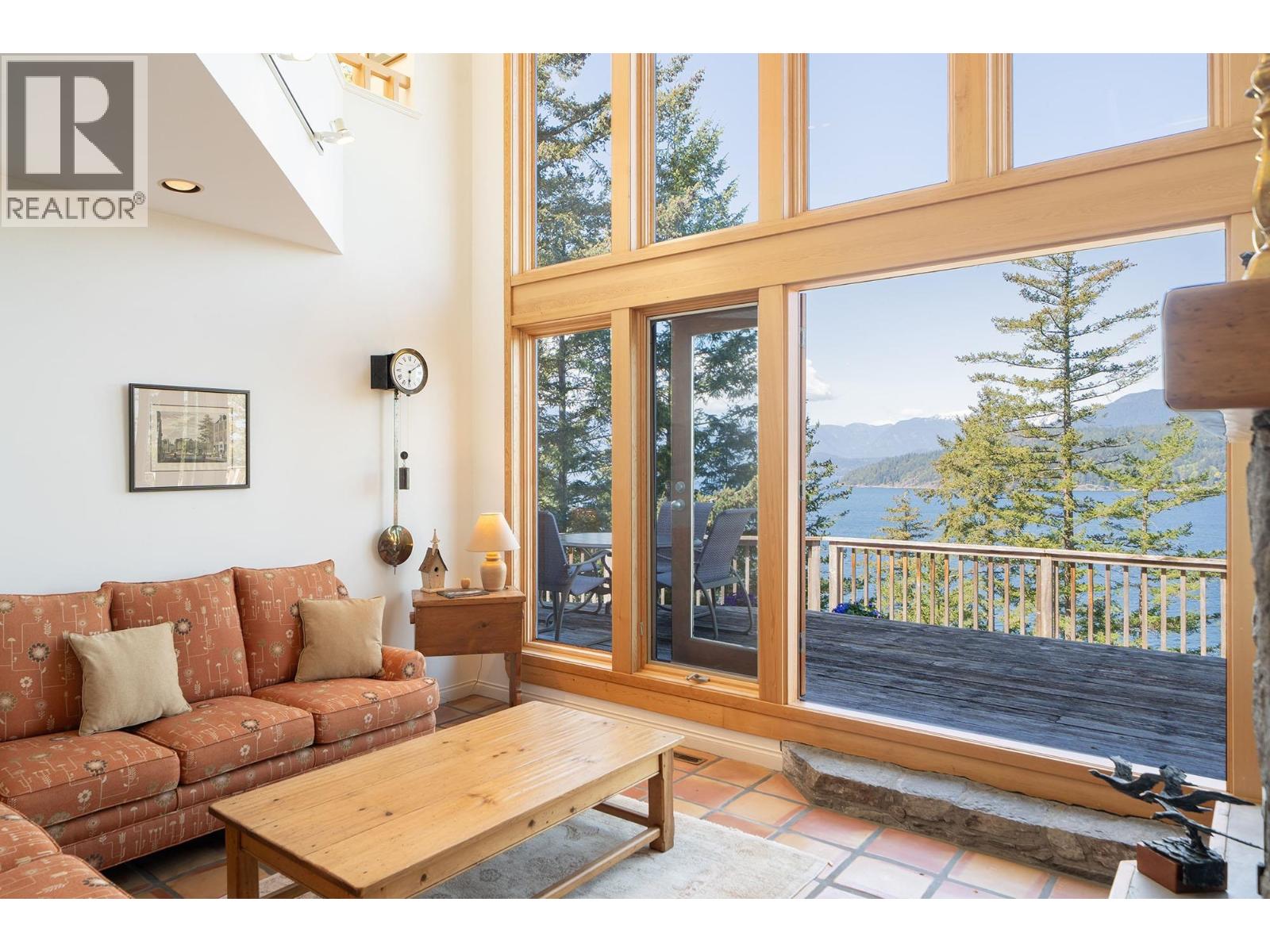 520 Smugglers Cove Road, Bowen Island, British Columbia  V0N 1G1 - Photo 10 - R3119397