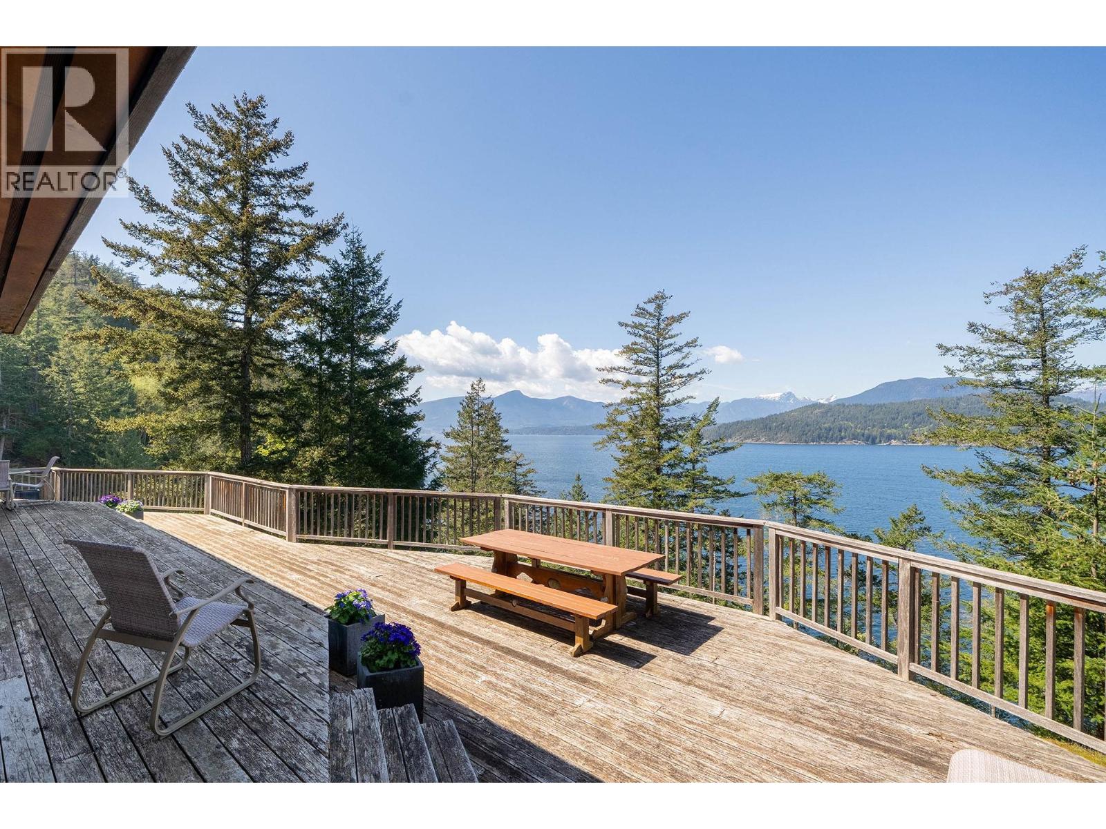 520 Smugglers Cove Road, Bowen Island, British Columbia  V0N 1G1 - Photo 11 - R3119397