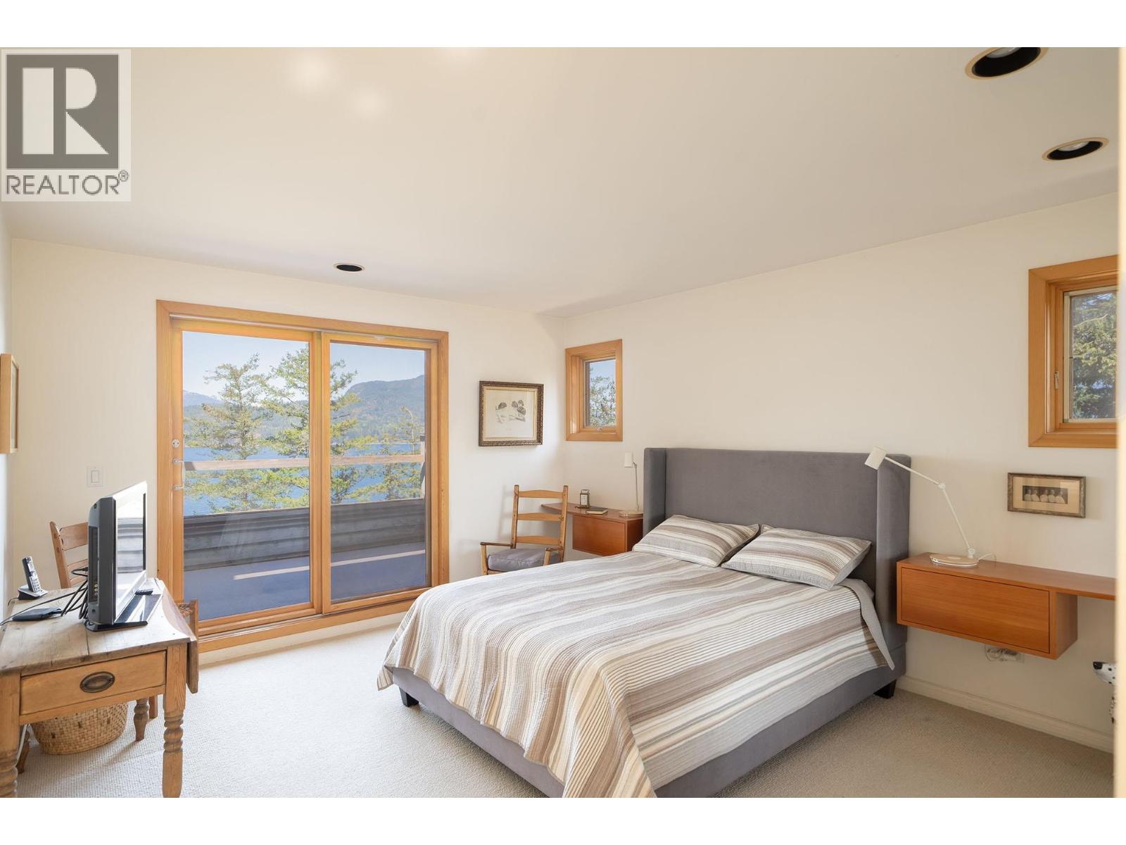 520 Smugglers Cove Road, Bowen Island, British Columbia  V0N 1G1 - Photo 25 - R3119397