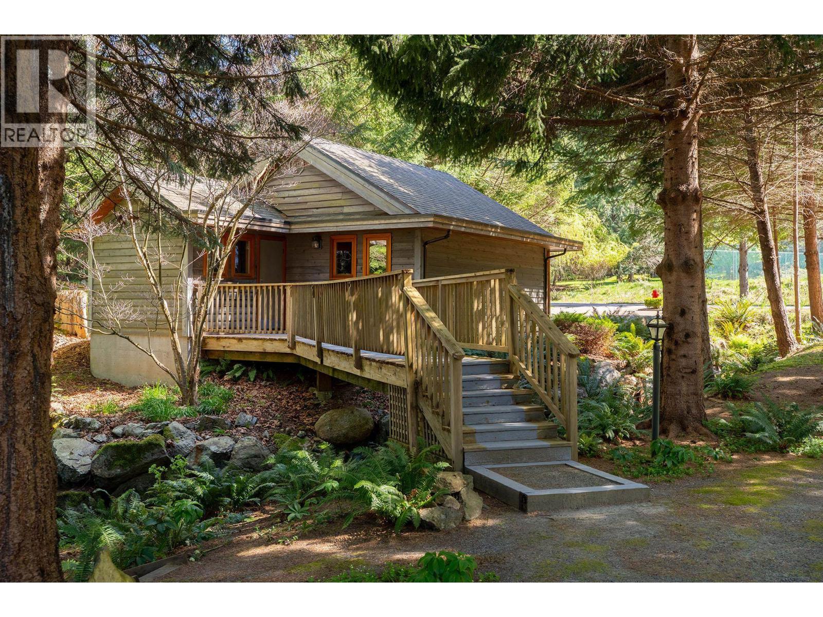 520 Smugglers Cove Road, Bowen Island, British Columbia  V0N 1G1 - Photo 33 - R3119397