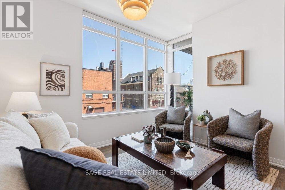 207 - 835 St Clair Avenue W, Toronto, Ontario  M6C 0A8 - Photo 12 - C13083452