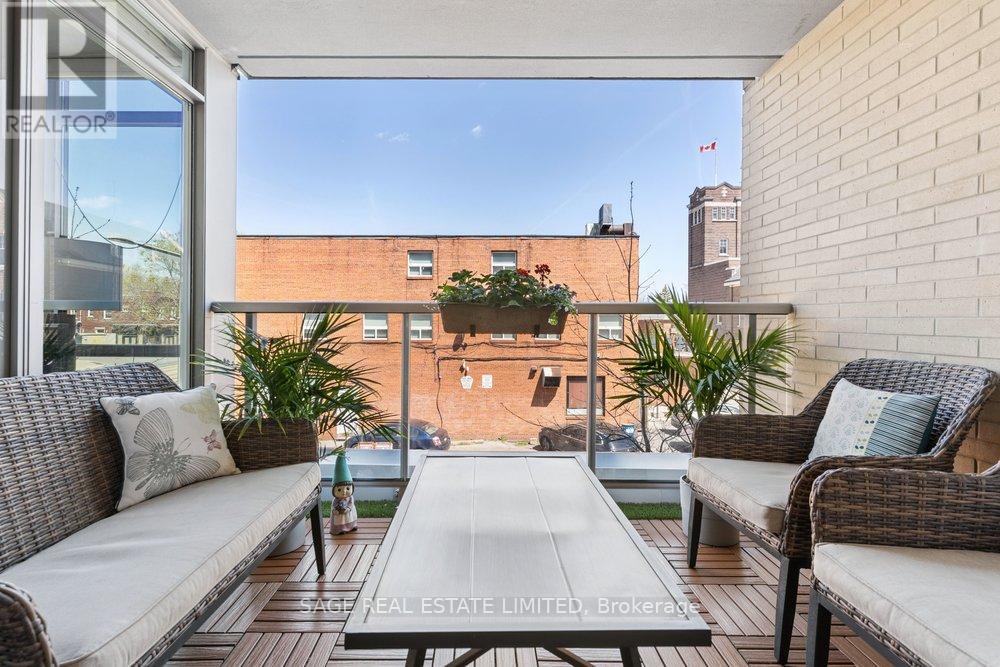 207 - 835 St Clair Avenue W, Toronto, Ontario  M6C 0A8 - Photo 15 - C13083452