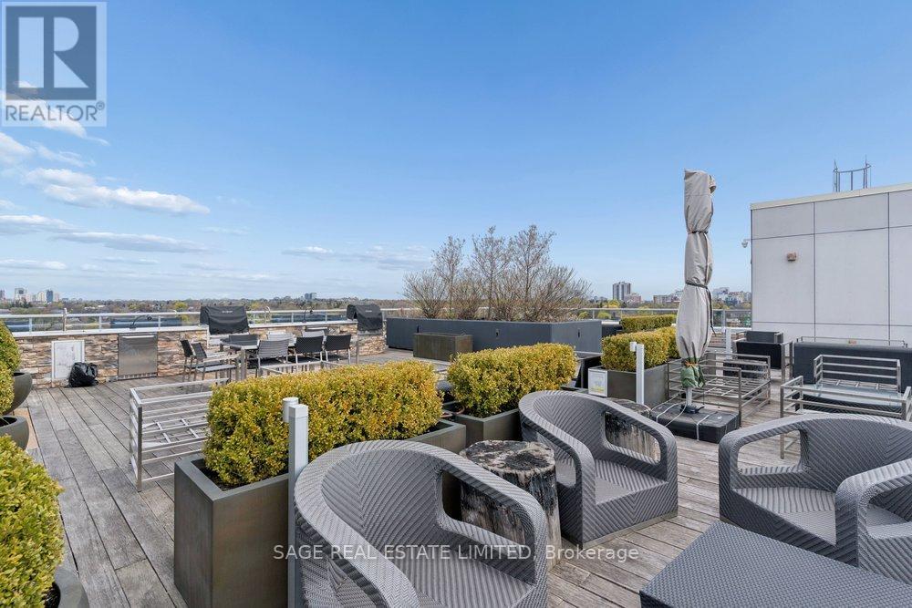 207 - 835 St Clair Avenue W, Toronto, Ontario  M6C 0A8 - Photo 44 - C13083452