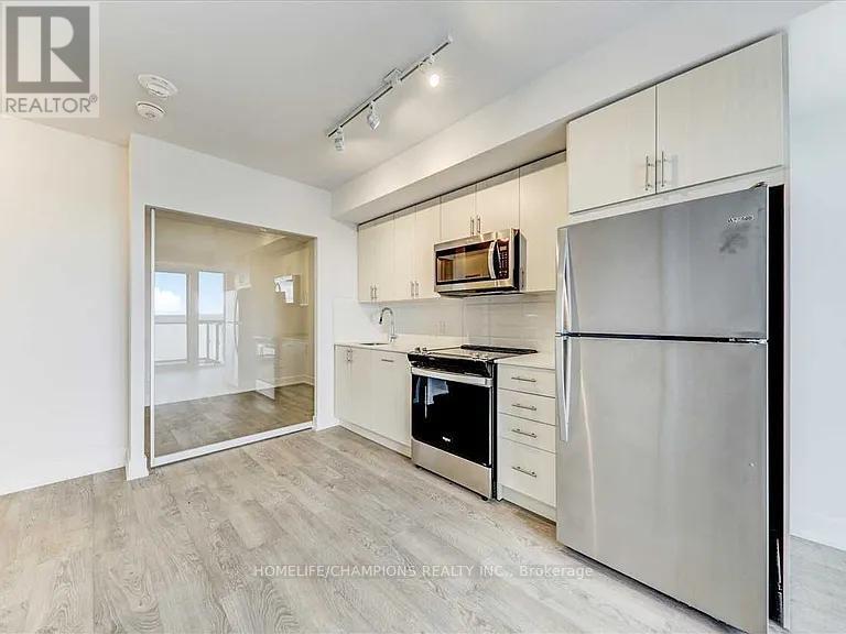 2208 - 2550 Simcoe Street N, Oshawa, Ontario  L1L 0R5 - Photo 11 - E13083436