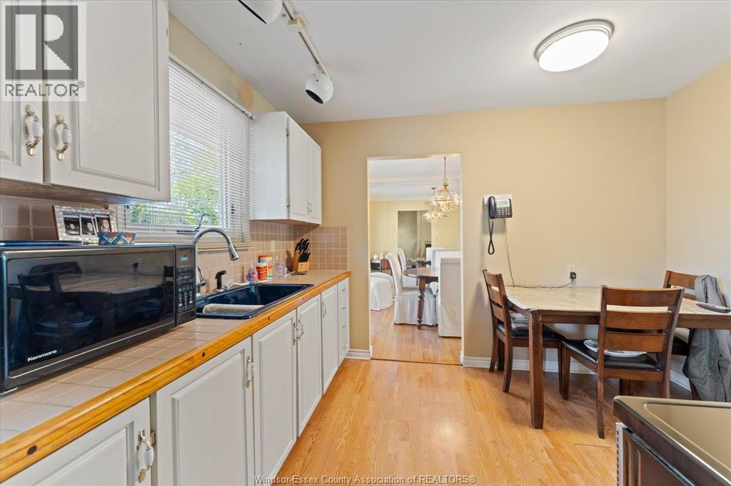 2875 Riviera, Windsor, Ontario  N9E 3A5 - Photo 13 - 26010092