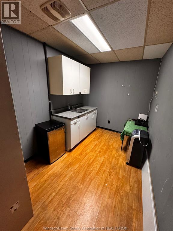 828 Erie Street East, Windsor, Ontario  N9A 3Y4 - Photo 9 - 26010100