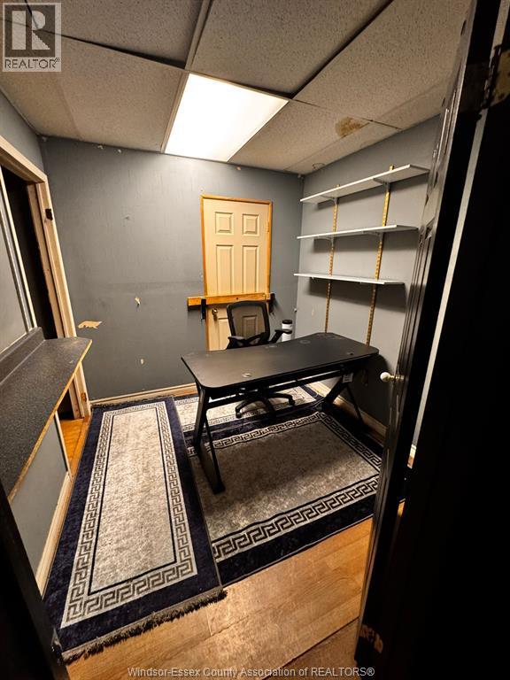 828 Erie Street East, Windsor, Ontario  N9A 3Y4 - Photo 8 - 26010100