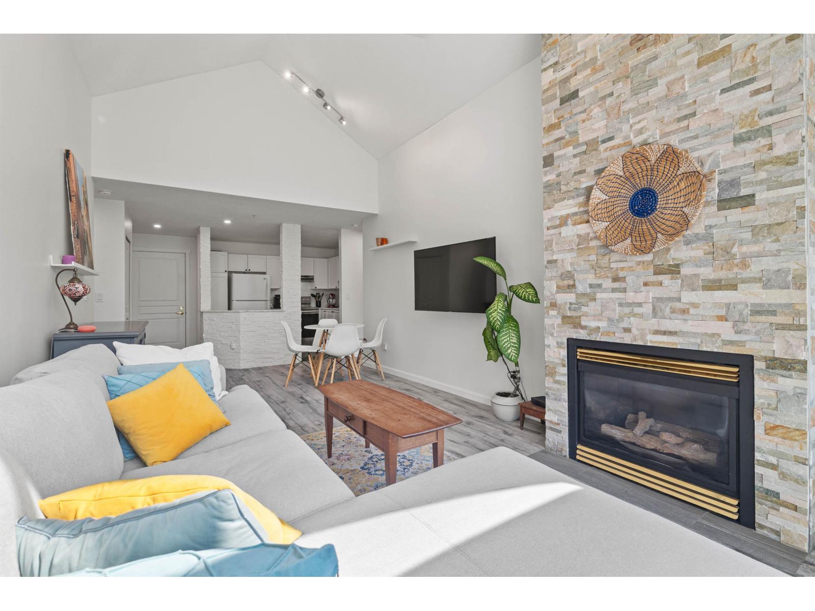 407 33478 Roberts Avenue, Abbotsford, British Columbia  V2S 8E1 - Photo 13 - R3118336