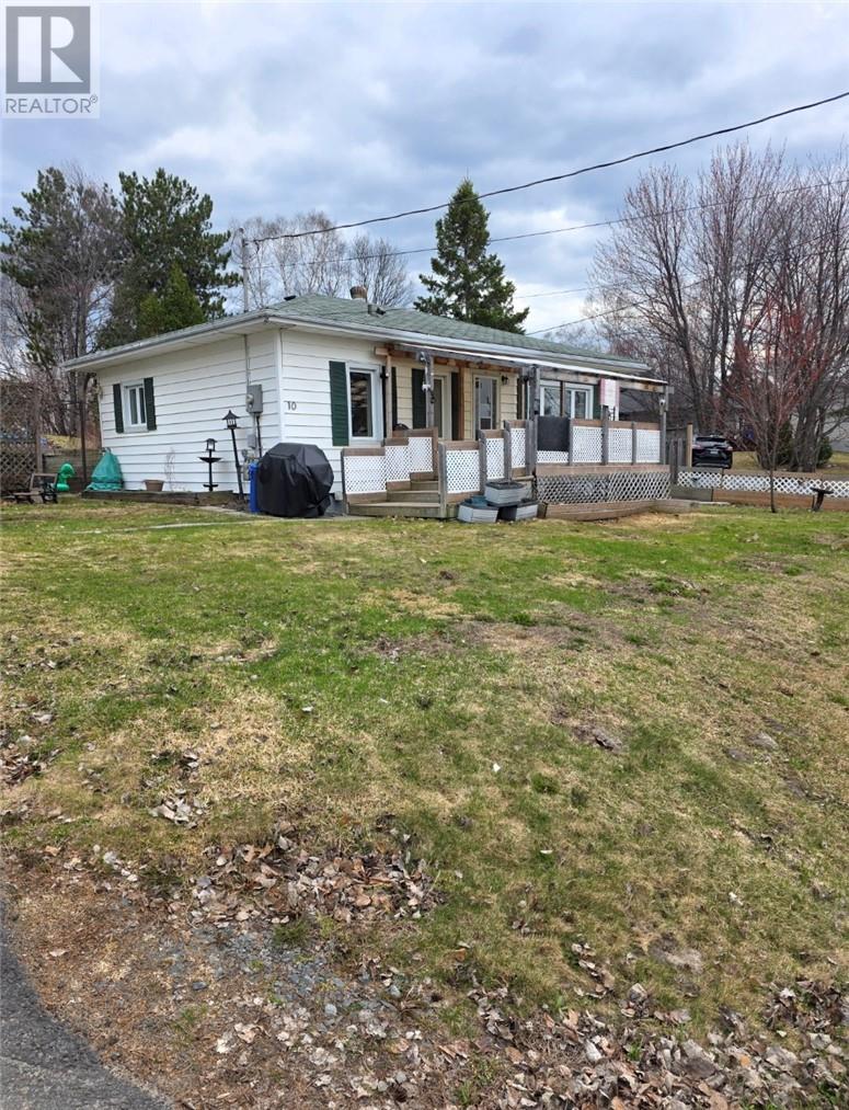 10 Cuthbertson Drive, Lively, Ontario