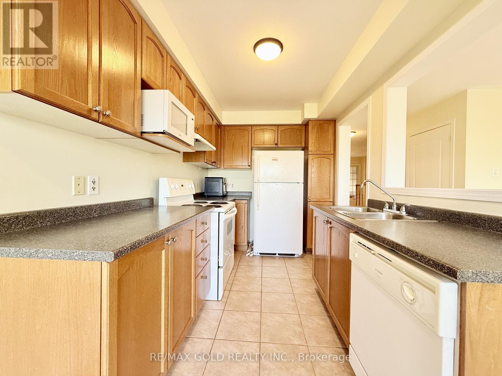 13 Bamboo Grove, Brampton, Ontario  L6R 0L9 - Photo 16 - W13083418
