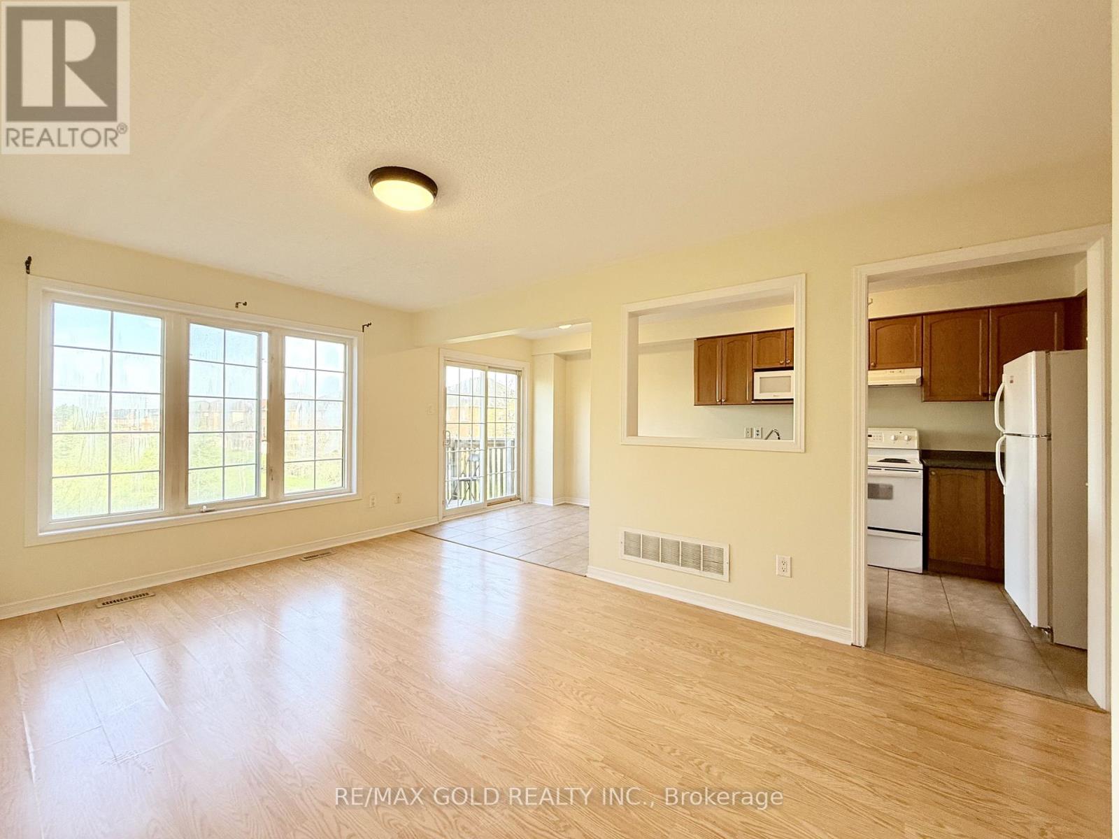 13 Bamboo Grove, Brampton, Ontario  L6R 0L9 - Photo 6 - W13083418