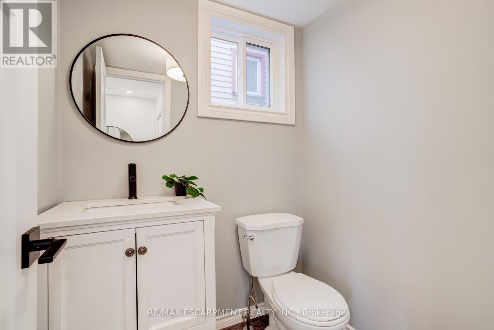 1527 Riley Avenue, Burlington, Ontario  L7M 3C3 - Photo 16 - W13083426