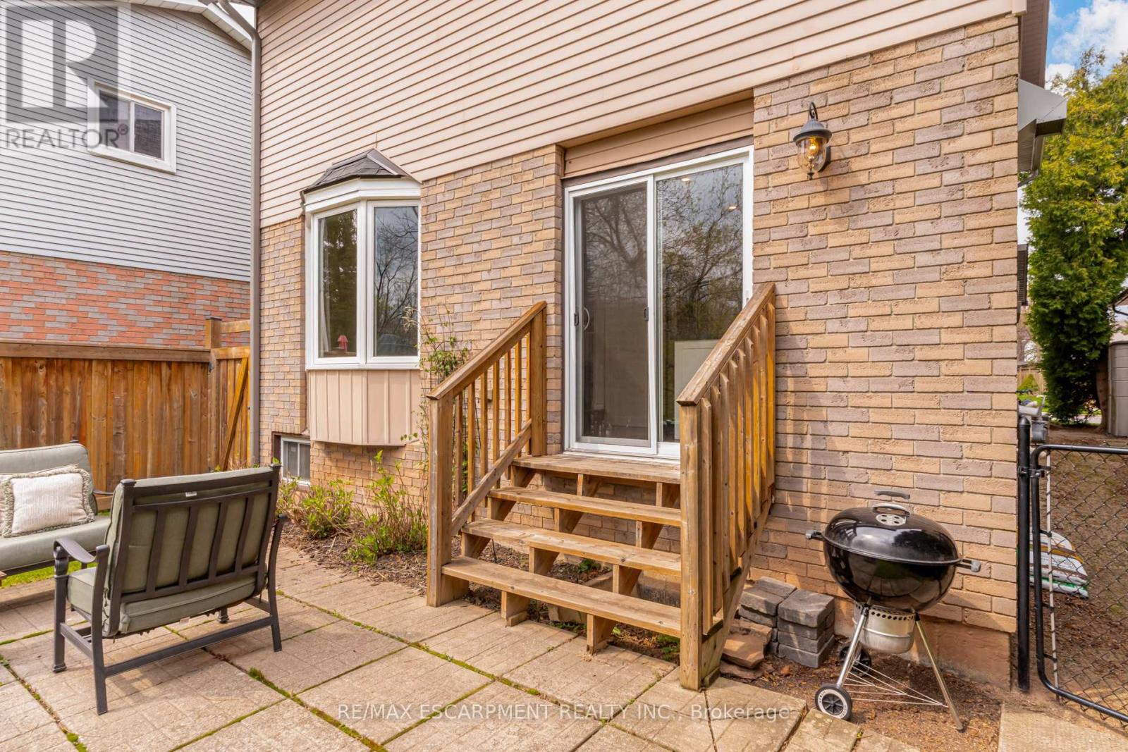 1527 Riley Avenue, Burlington, Ontario  L7M 3C3 - Photo 38 - W13083426