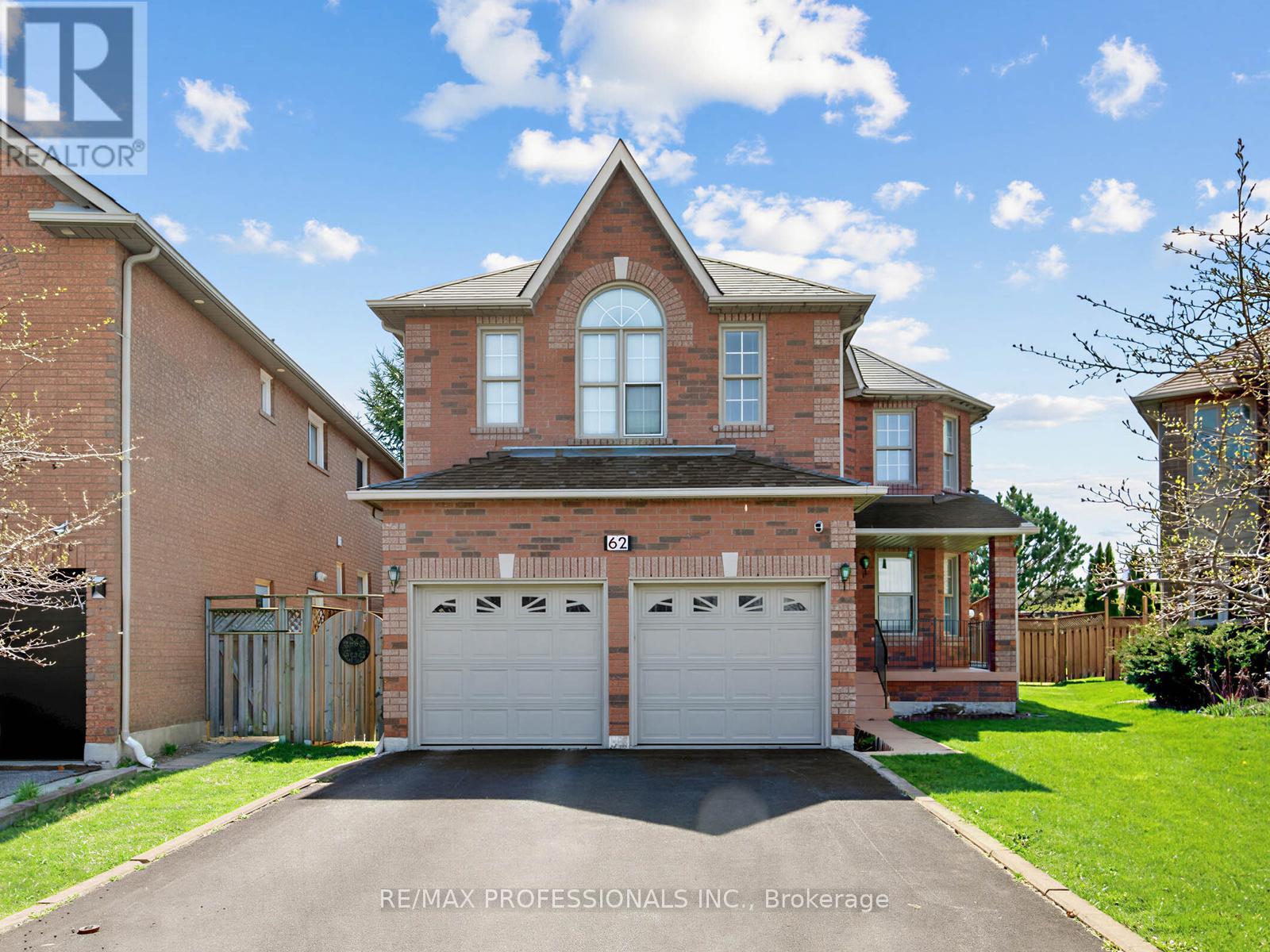 62 BANINGTON CRESCENT, Brampton, Ontario
