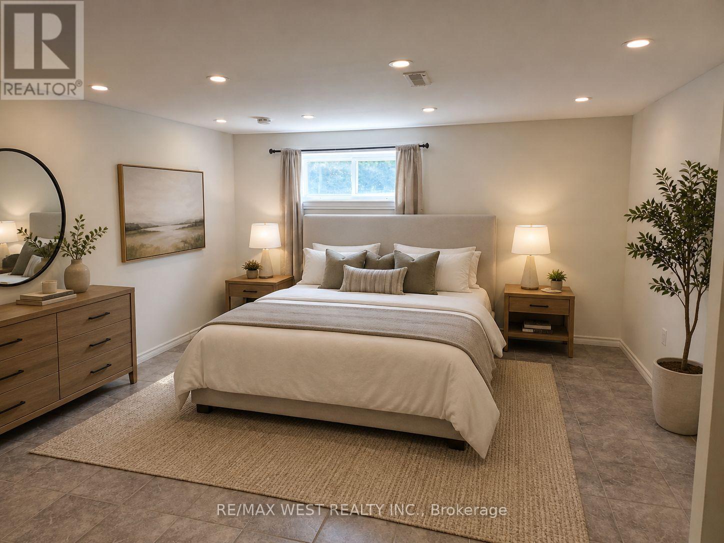 Bsmt - 15 Hamlyn Crescent, Toronto, Ontario  M9B 1Y9 - Photo 3 - W13083502