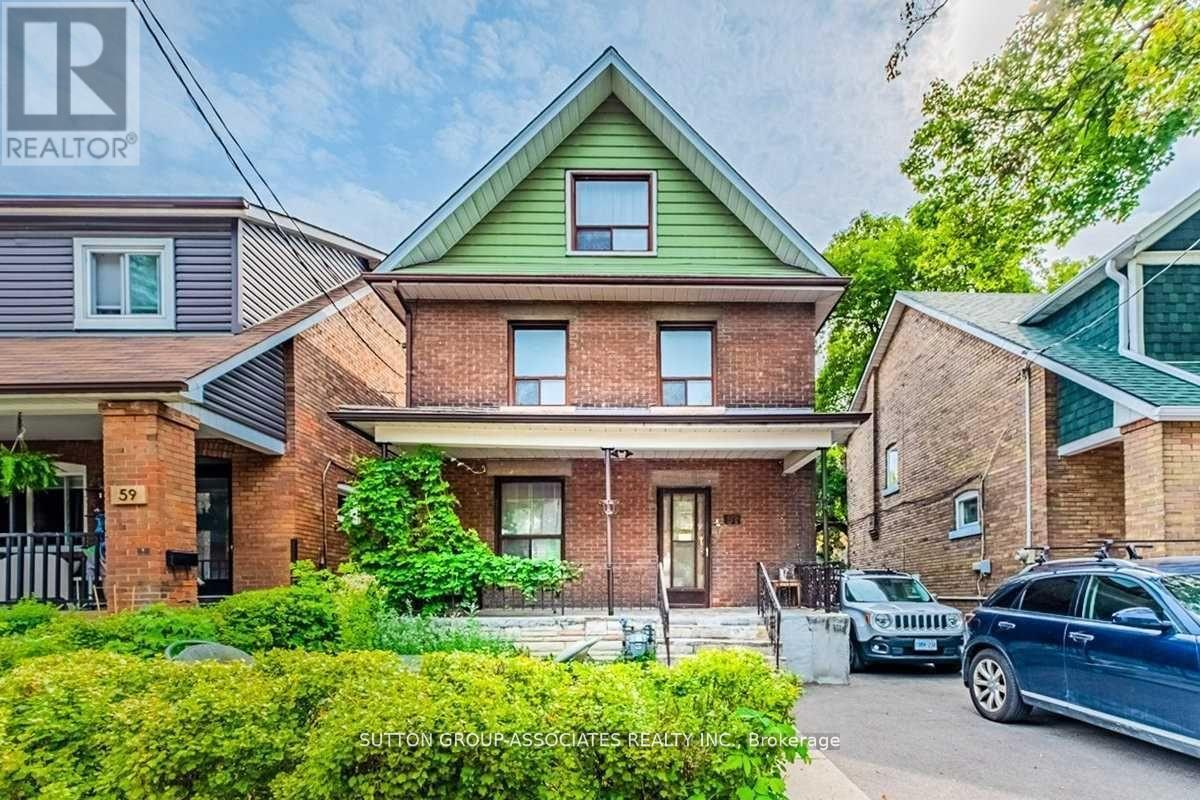 LOWER - 57 AZIEL STREET, Toronto, Ontario
