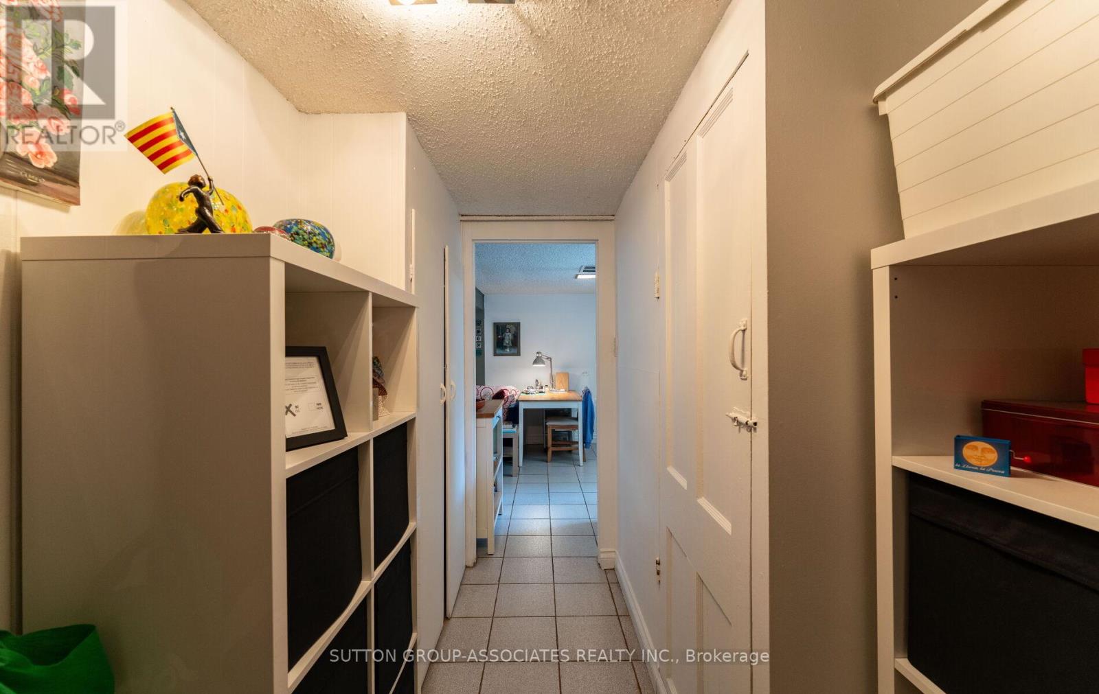 Lower - 57 Aziel Street, Toronto, Ontario  M6P 2N8 - Photo 3 - W13083524