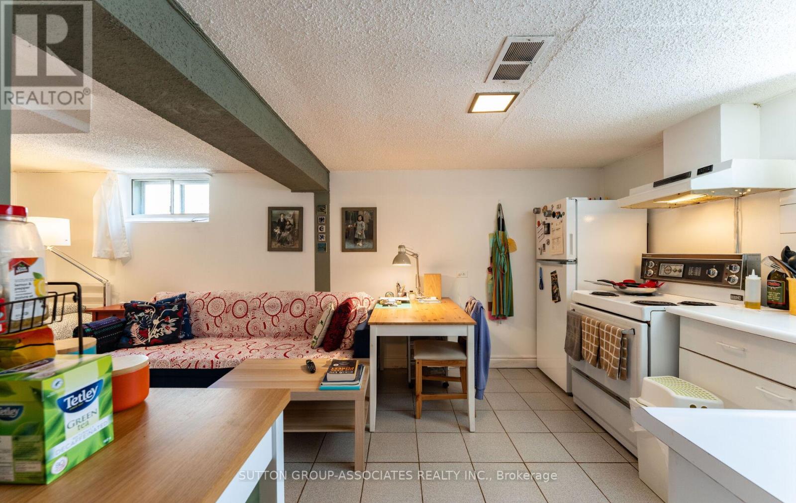 Lower - 57 Aziel Street, Toronto, Ontario  M6P 2N8 - Photo 5 - W13083524